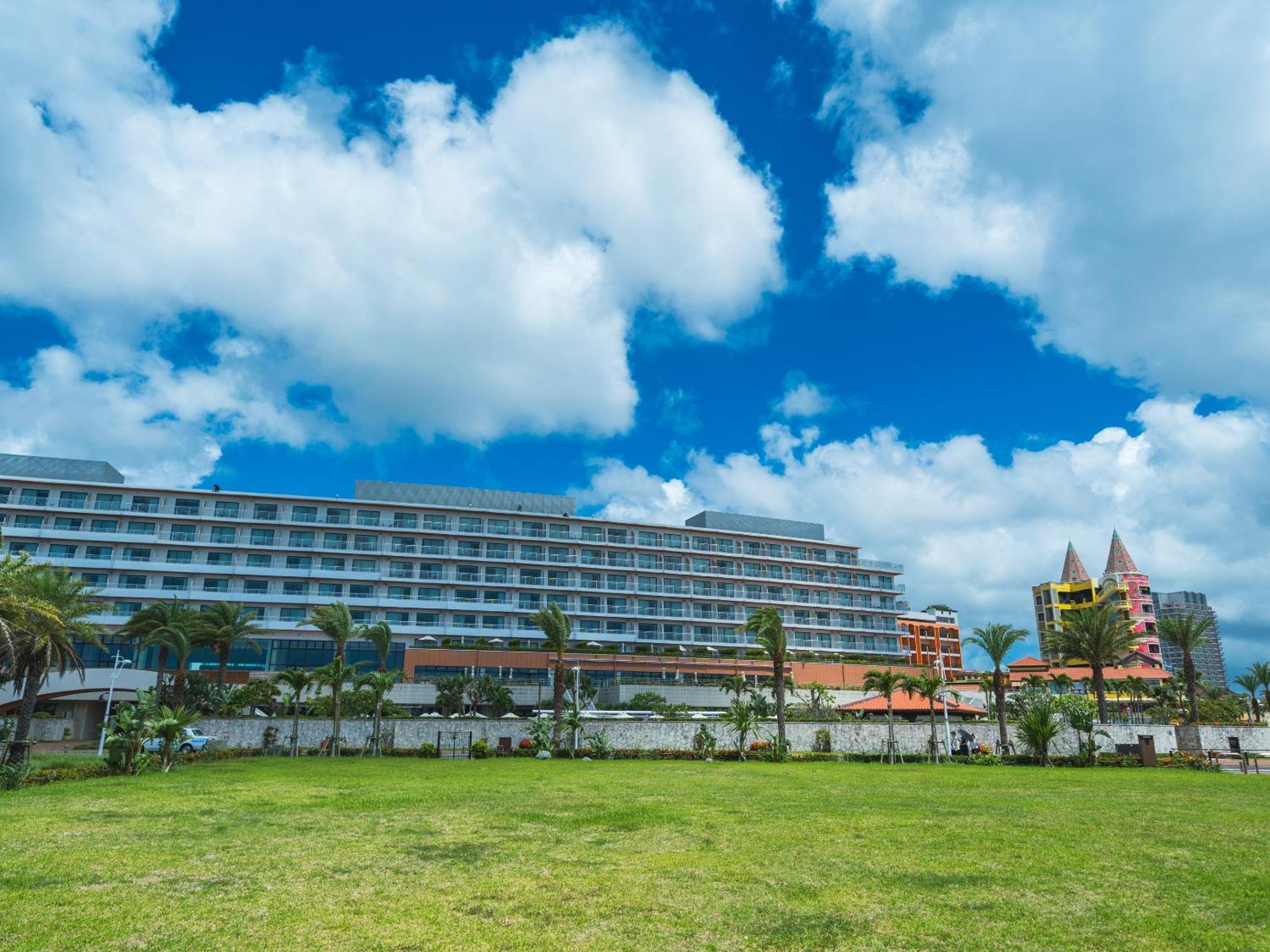 Hilton Okinawa Chatan Resort Extérieur photo